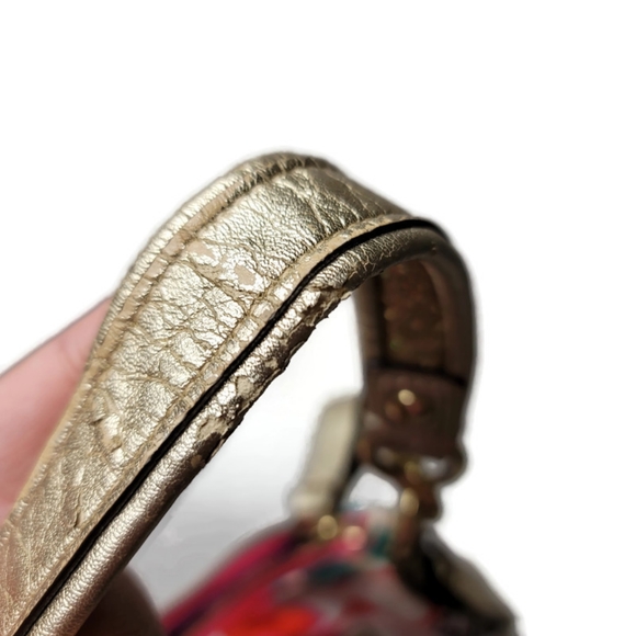 Coach Signature Daisy Poppy Pop C Graffiti Demi Crossbody bag with long strap. - Picture 4 of 10